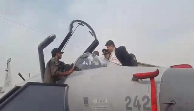 ����ս����������������ƵƵʵ�ֳ��ڣ������Ĵ�ͻ����ǰ���͢