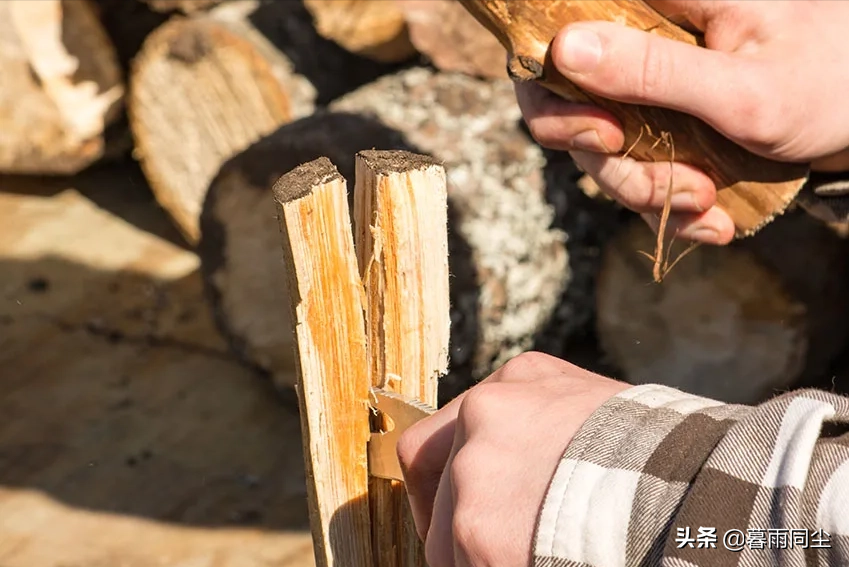 徒步、登山、穿越、探险，进入荒野时应该始终携带的14种生存工具