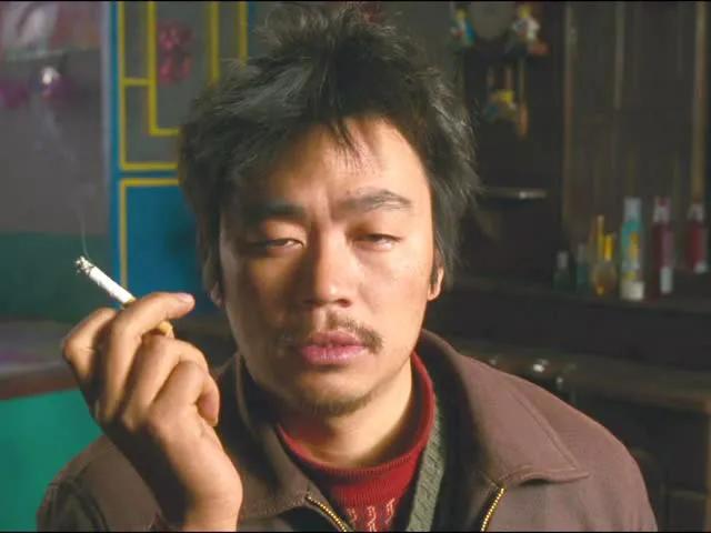 “王宝弱”与“树根”PK扮演“树先生”，是致敬经典还是故意扮丑