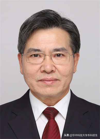 他出生湖南，以全县第一考上华中科技大学！现已当选院士，获国际“最高奖”