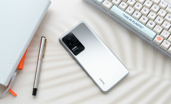 Redmi K50系列再次将门焊死，全球第一指日可待，库克又睡不好了