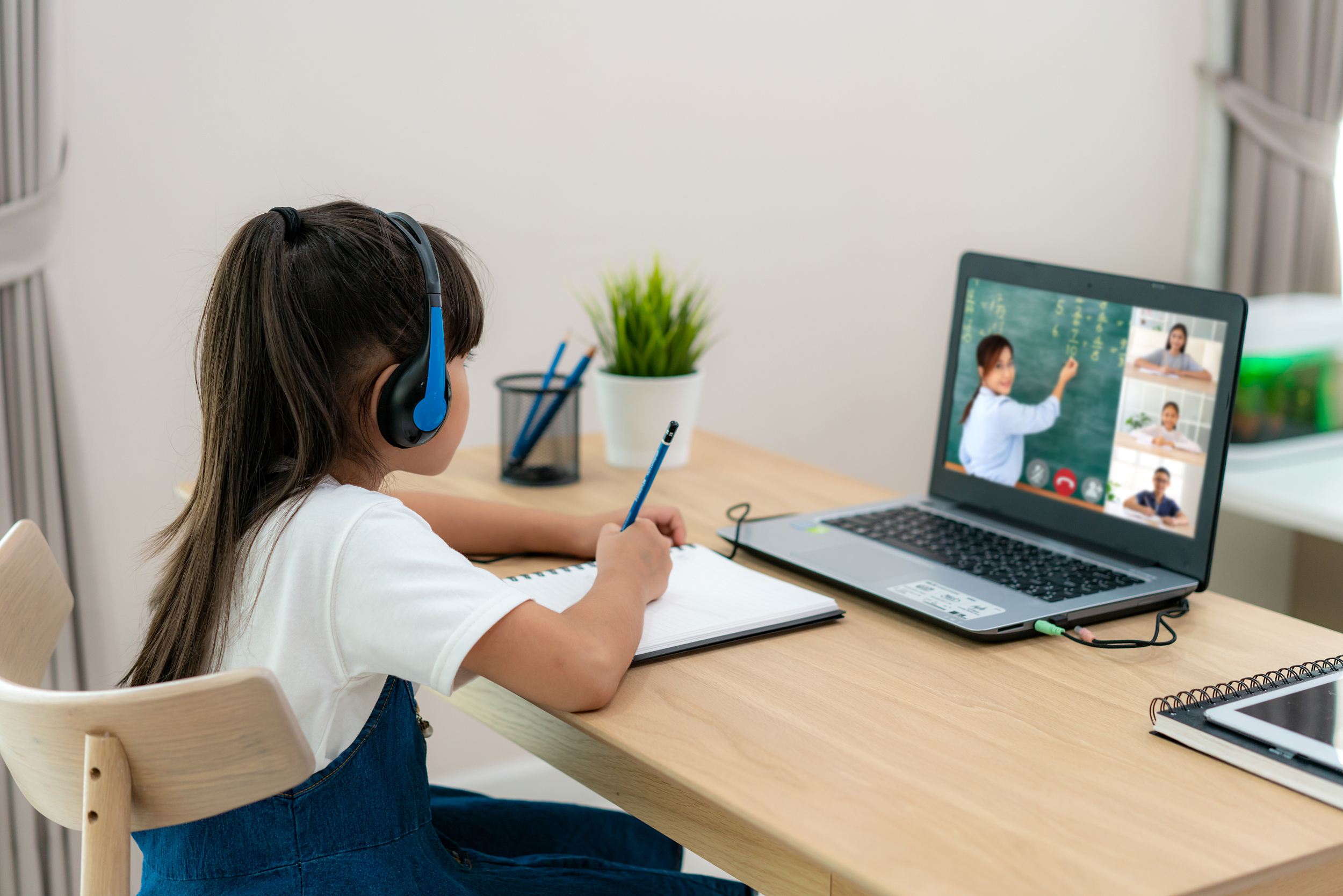 北京5家线上学科培训学校登记为非营利性法人