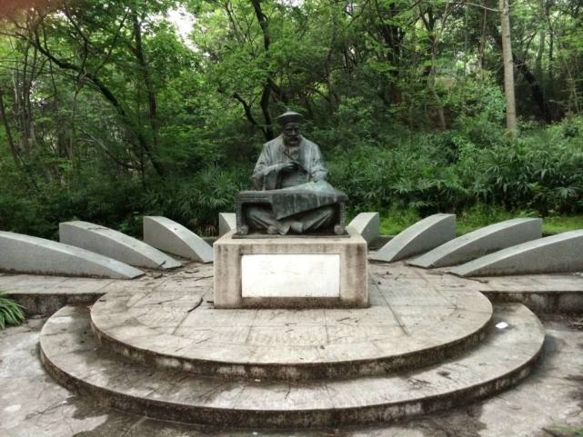 这四所985、211大学均是张之洞创办，一文讲清楚张之洞对大学贡献