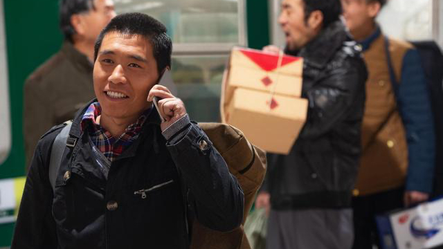 火车上让带酒吗？最多能带几瓶？除了不能超重外，还要注意这几点