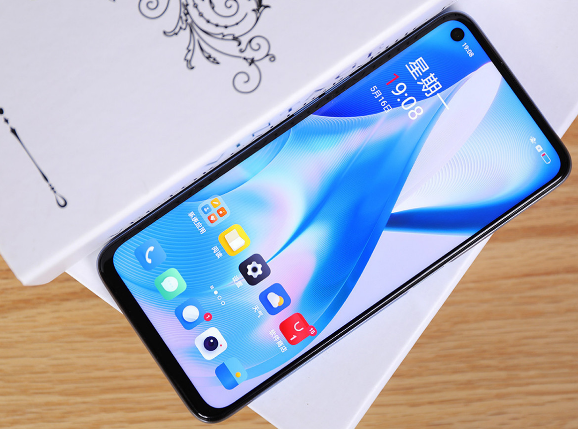 赚钱不易，买手机更要“讲究性价比”，这3款手机适合打工一族