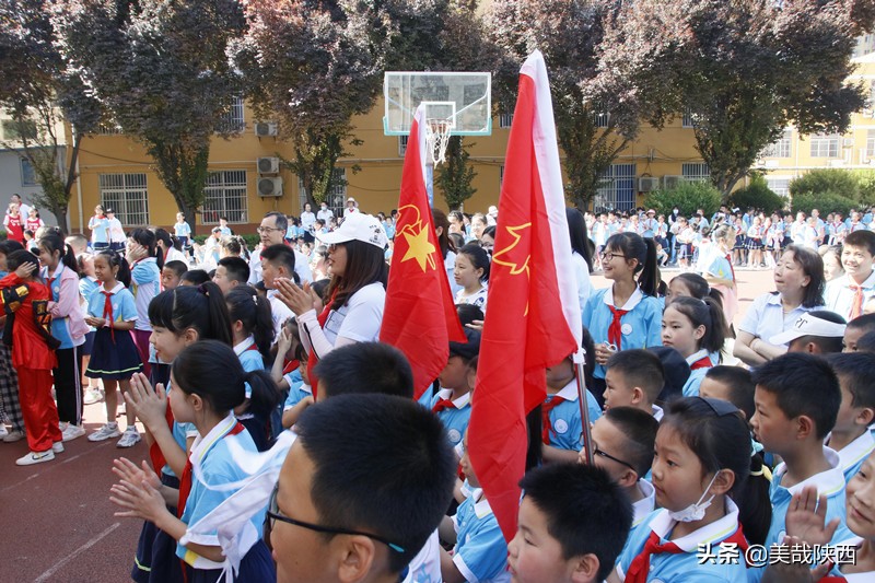 蓝田县北关小学开了一个好头，让秦腔(图8)