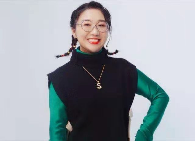 女人靠自己，不是逞强，而是清醒地知道：唯有独立，才能活得有底气、有尊严。