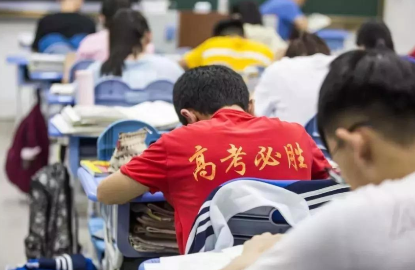 学生步入高三之后，家长开始变得卑微？家有考生家长要认清4件事