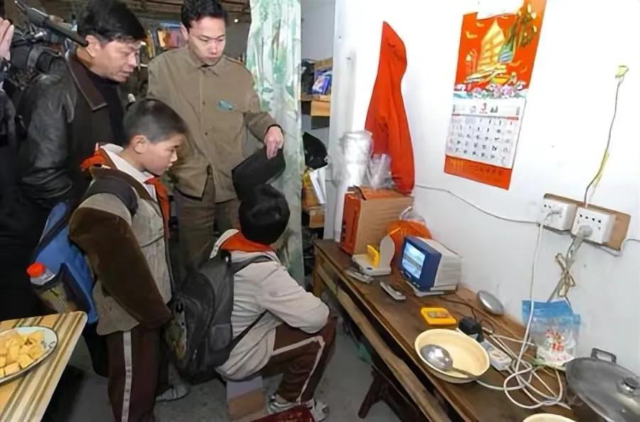 1990年，17岁高中生犯下命案逃跑，被抓时已年入百万娶妻生子