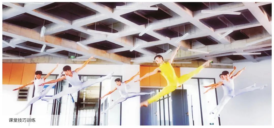 四川文化艺术学院2022年招生宣传册