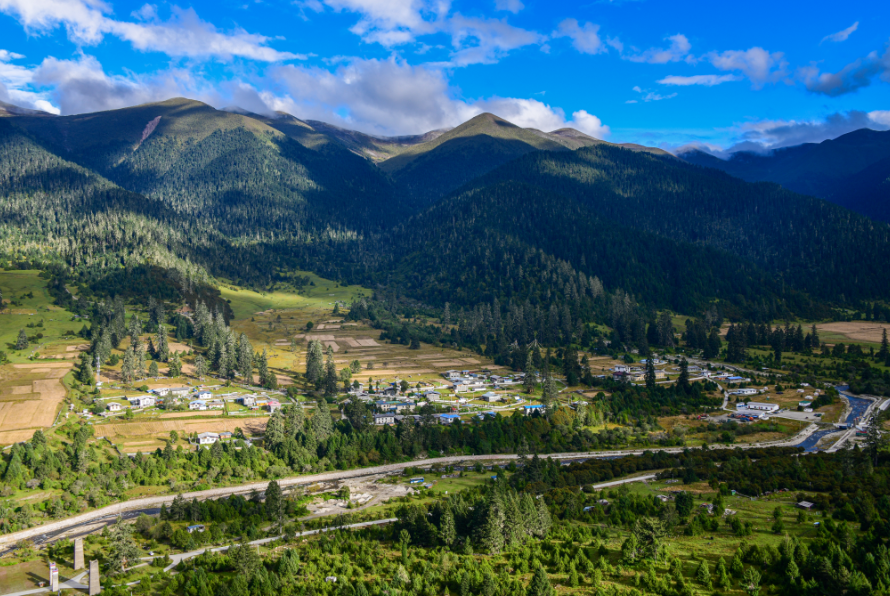 最风情万种的入藏公路：没有高反，纵贯横断山的风景线