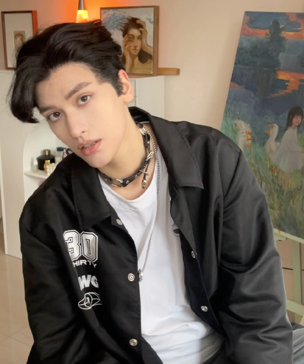 互联网美女真的太多了！杨幂身材大杀四方，赵今麦长大了这么美？