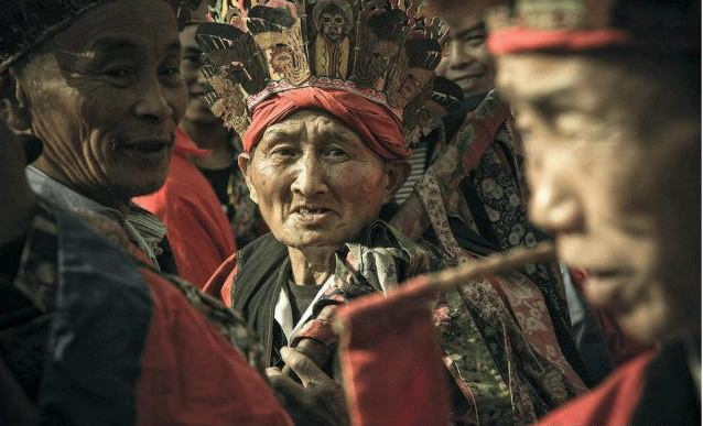 2017年,湖南22岁妙龄少女婚礼上失踪,找到时新郎被吓昏,这是为何?