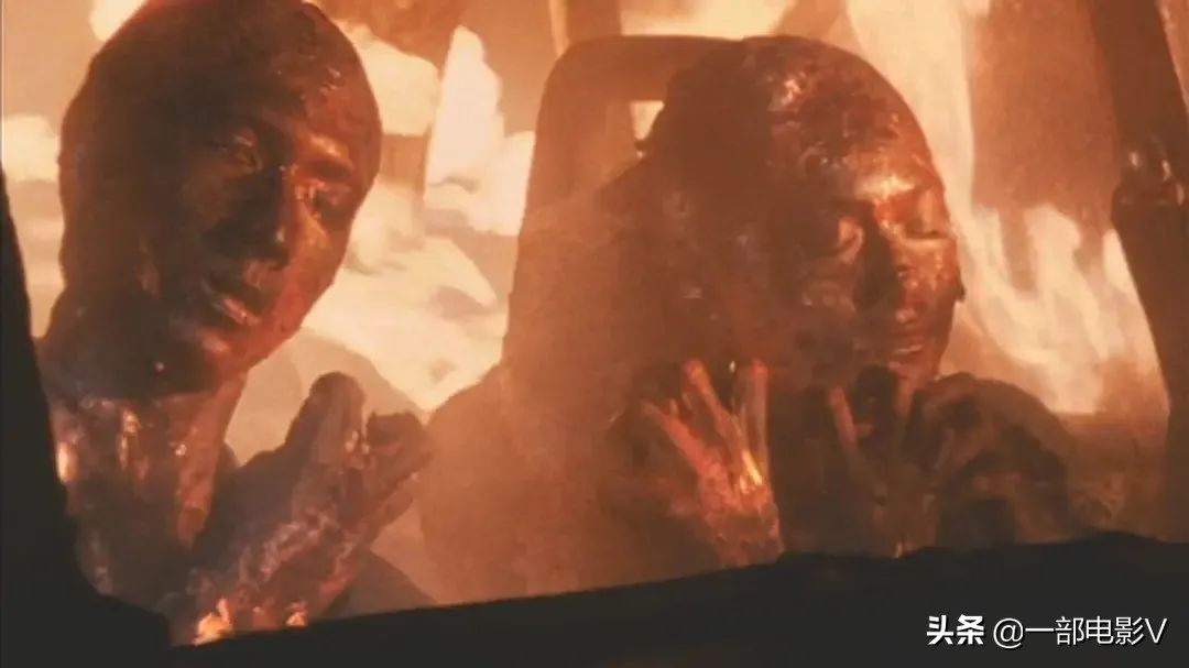 童年阴影，能看见鬼是怎样一种体验？