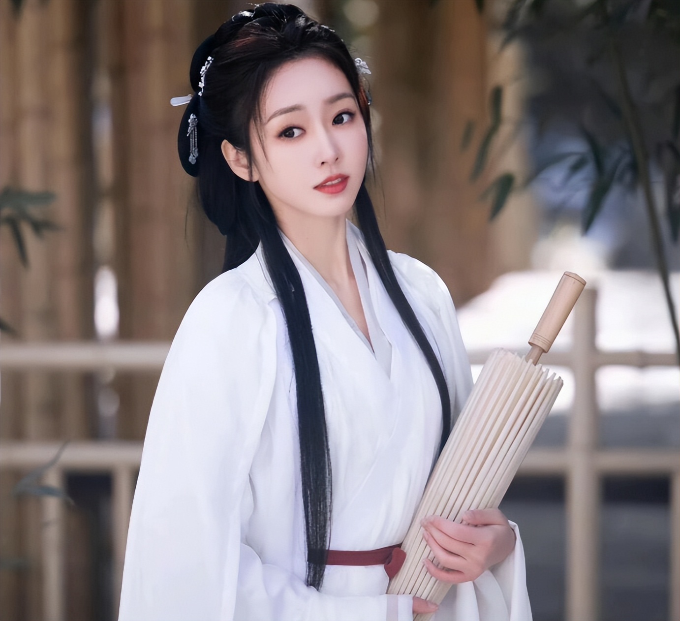 《且试天下》捧红了两个人，一男一女，均已进组S级剧，好难得