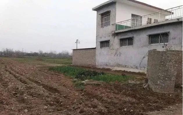 农村全面禁止耕地建房，已经建完的如何处理？2020年7月3日是个坎