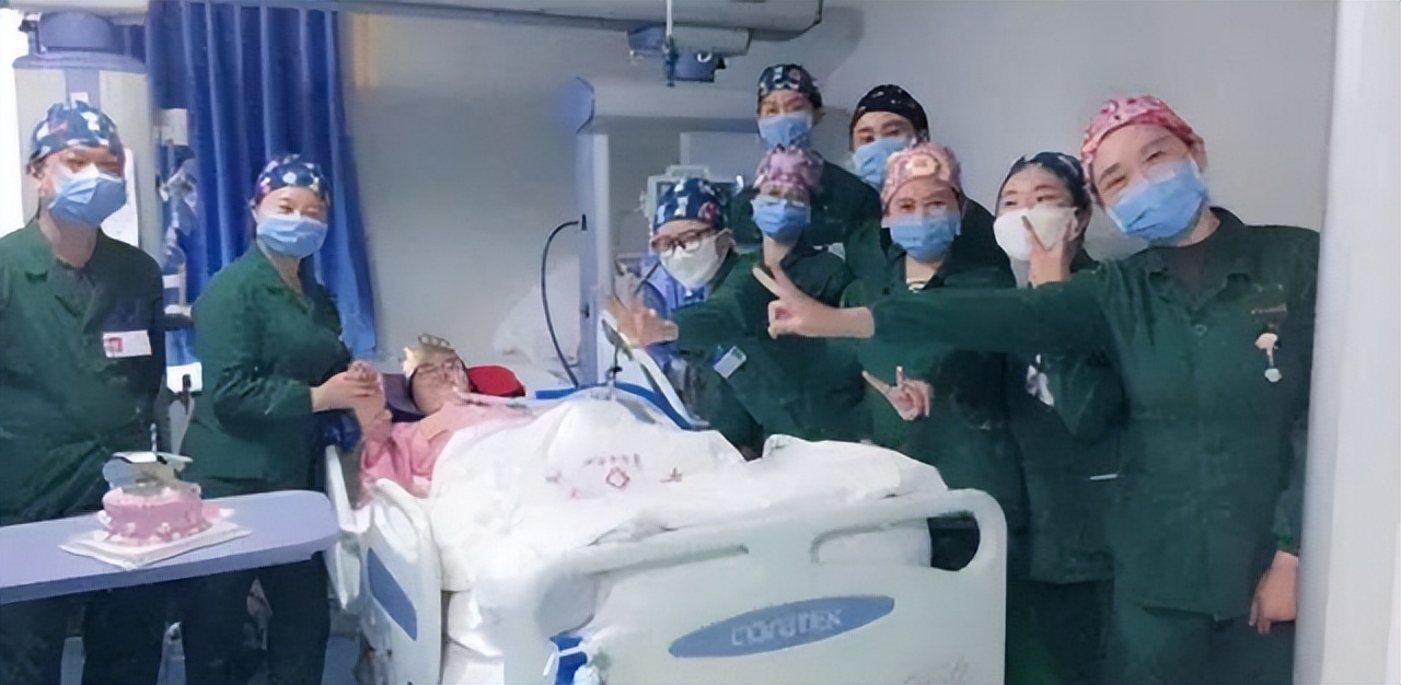 2017年，北大30岁渐冻症女博士临终前捐献遗体：能救命的尽管用