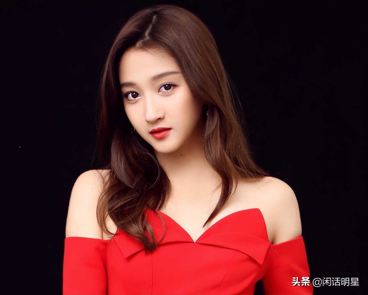 几位貌美如花的女星，就因为脖子不长，影响了气质