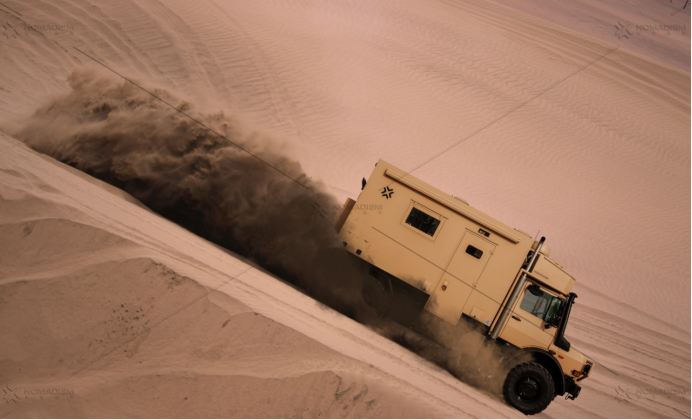 硬核越野房车PK，国产“越野之王”VS进口“越野传奇”（二）