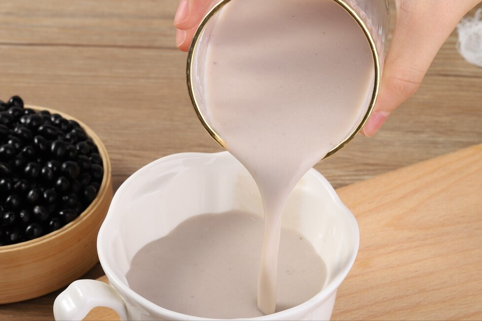 打豆浆，切忌泡水后直接打，多做1步，豆浆香浓丝滑，细腻无残渣