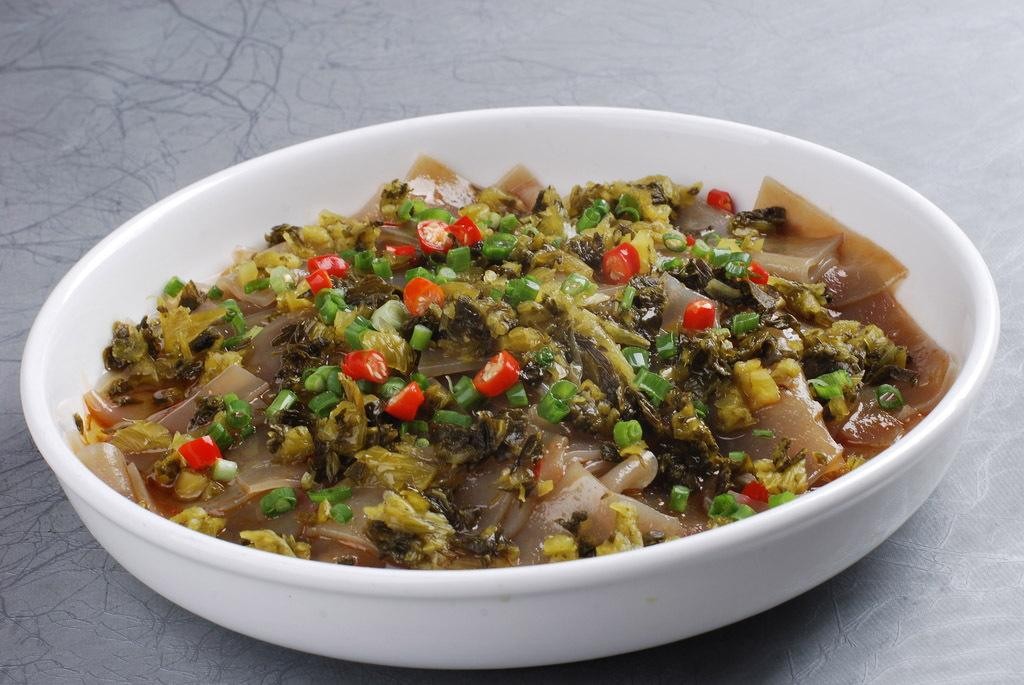 去贵州必点的8道黔菜,是"黔菜之魂",老板以为你是贵州人