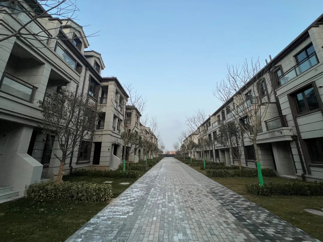 露出天际线的小院社区——《明日的田园城市》启示之一