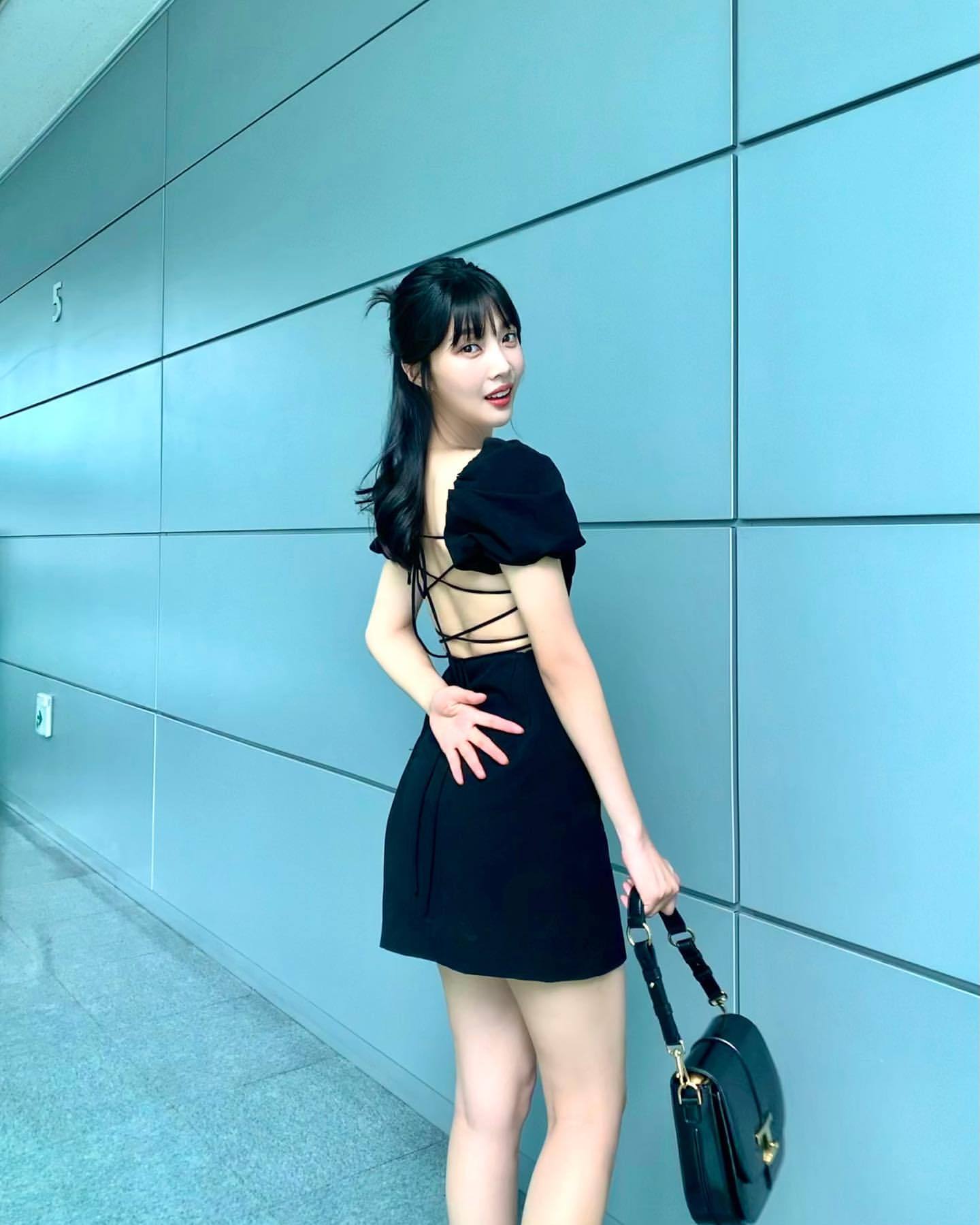 red velvet朴秀荣大胆夏日时尚,秀出丰满火辣身材 51韩团 – 韩国娱乐