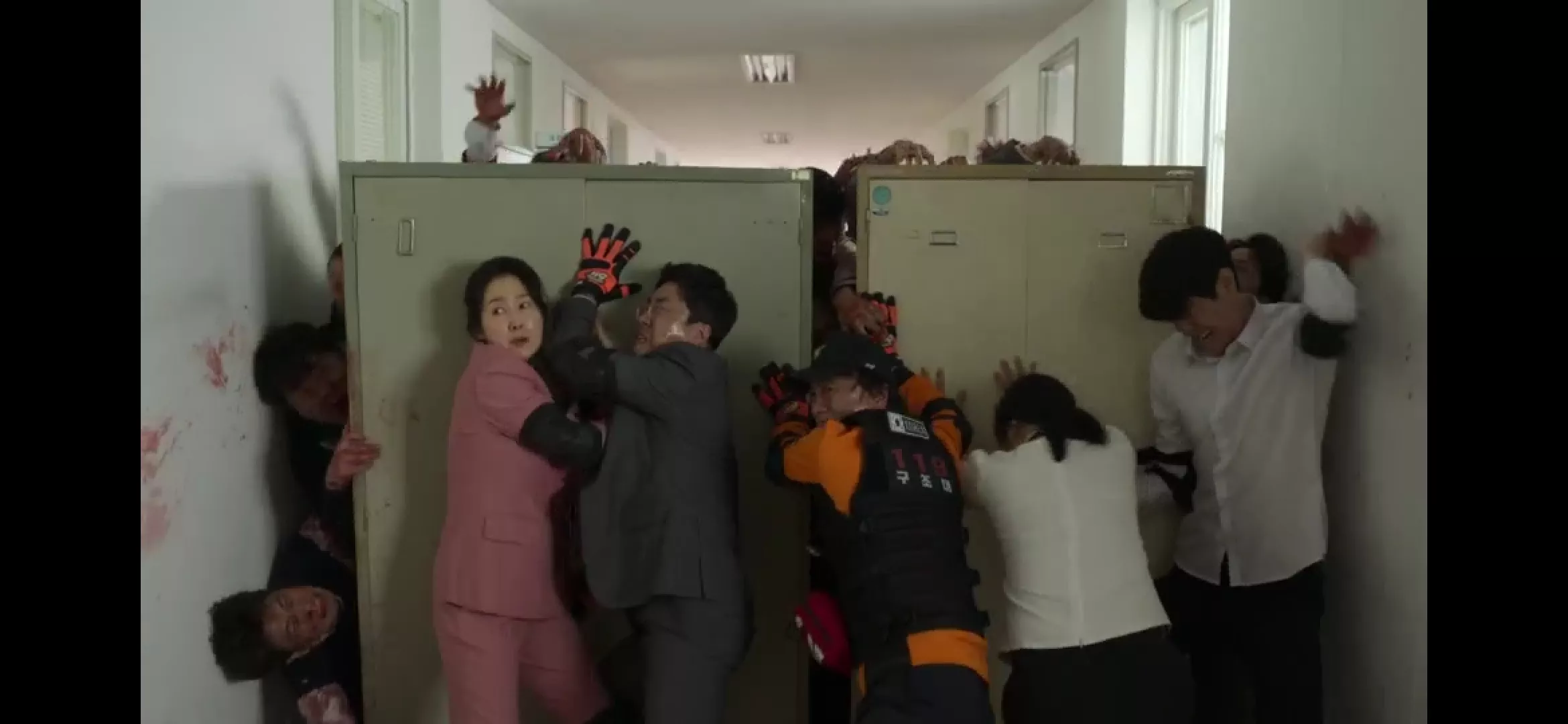 《僵尸校园》第四集：雪崩时没有哪一片雪花是无辜的