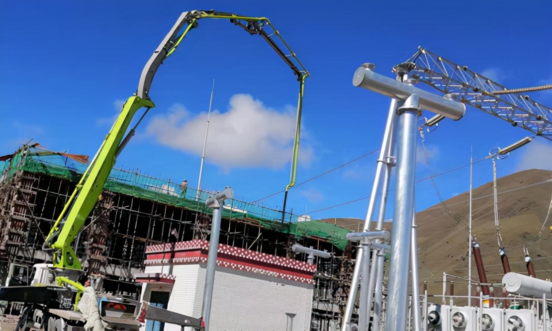 南宫·NG28重科为川藏铁路建设定制开发的隧道专用混凝土泵顺利下线