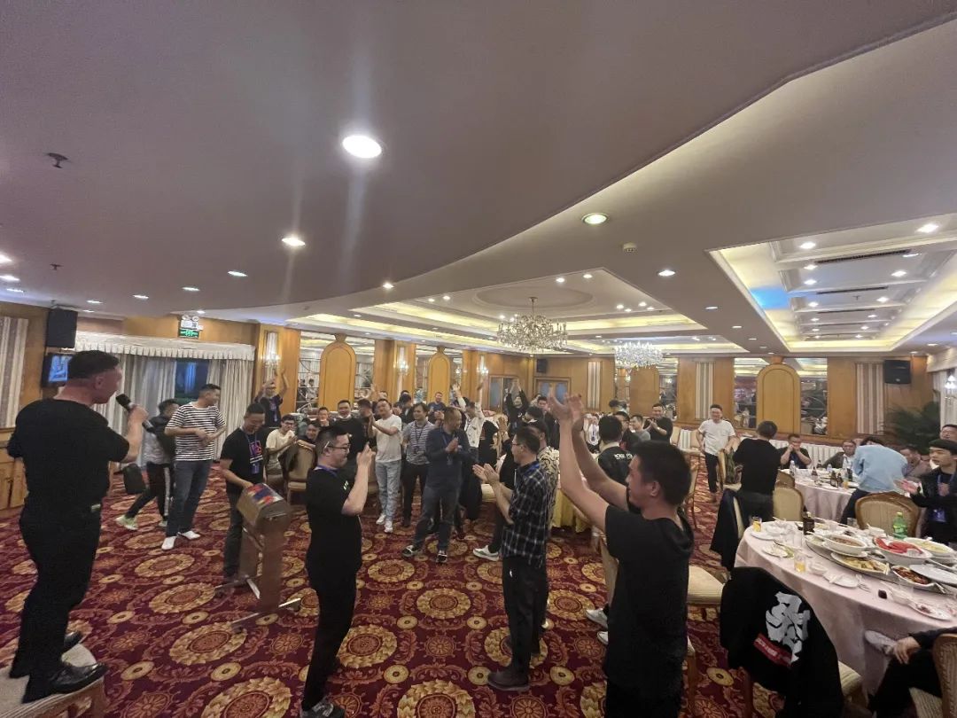 這幫人齊聚北海，這次他們?cè)诿苤\何事？