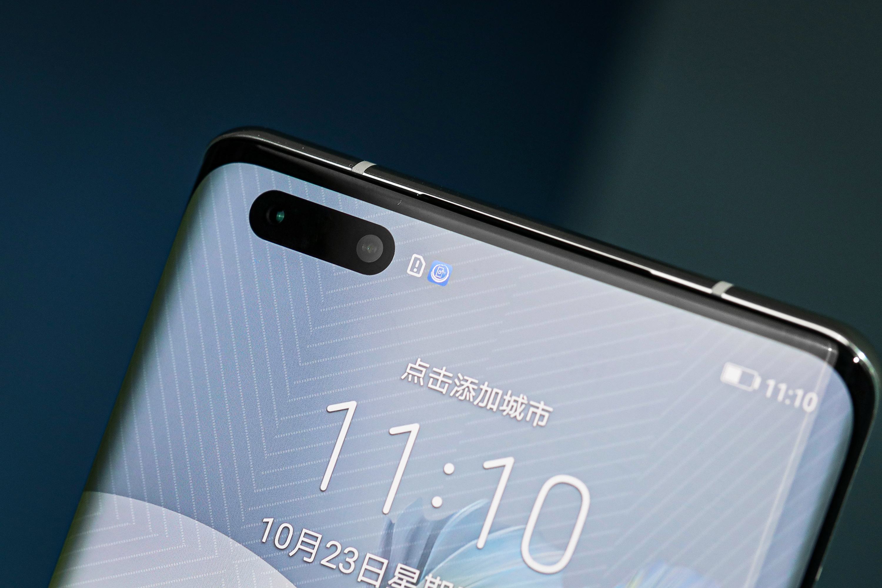不吹不黑，两年前的华为Mate40Pro，相当于现在什么档次的手机？