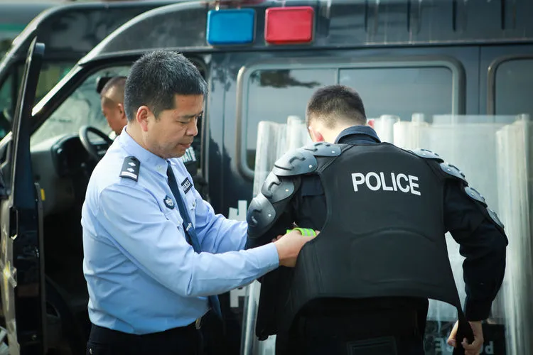 王排等公安楷模先进事迹在西安警营引发热烈反响