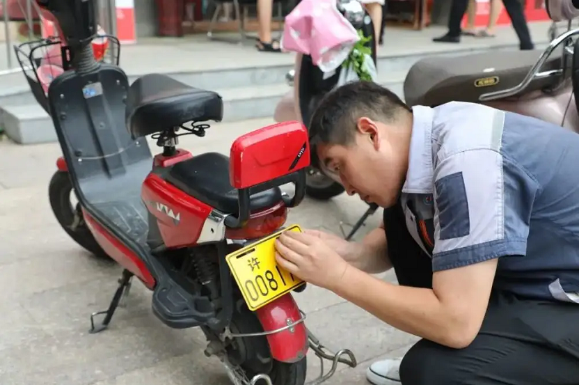 已明确！5月1号起，电动车、三轮车、老年代步车，上牌有3大变化