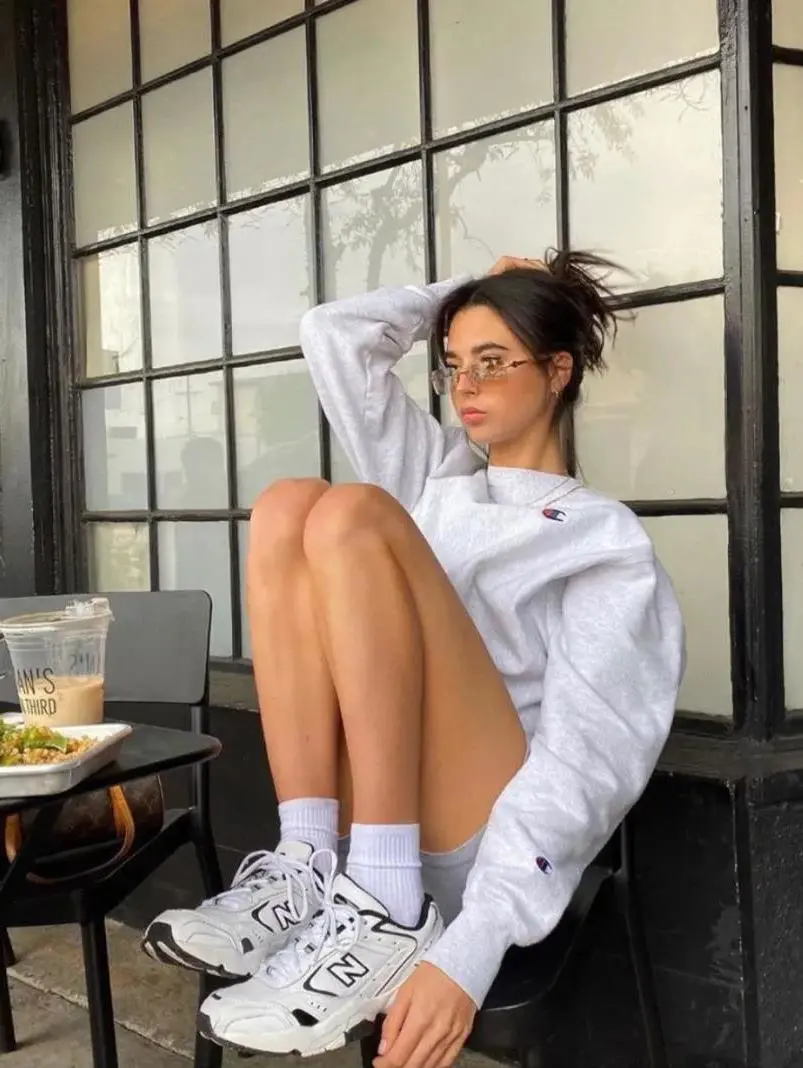 百搭鞋子推荐（冬天女士什么鞋百搭）