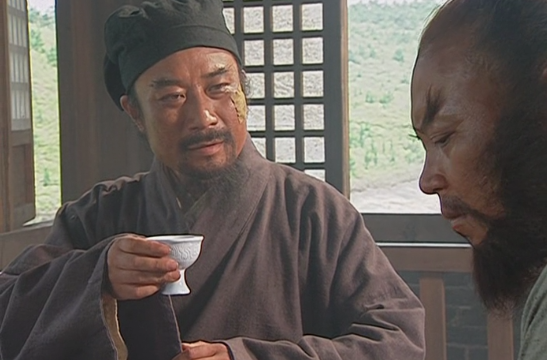 水浒传看似无脑的李逵,其实也有大智慧,难怪他能成为宋江的心腹