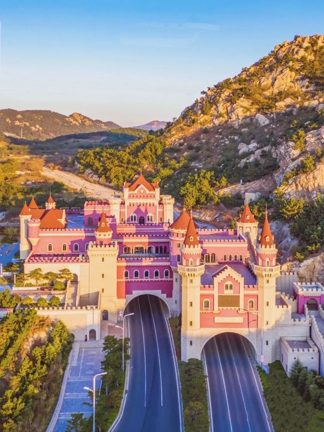 山东这些城堡每一座都绝美无比让人置身童话世界的感觉