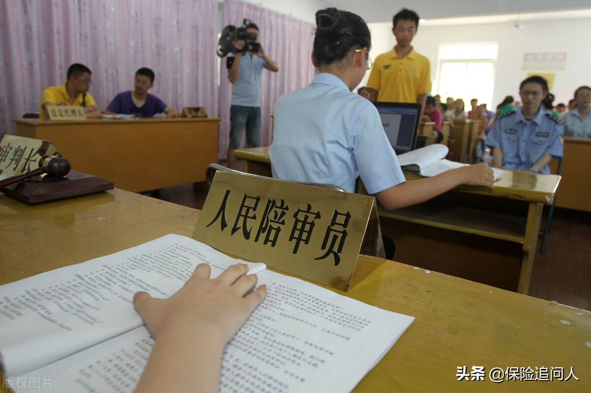 保单失效，家里顶梁柱患癌症，请最强律师起诉保险公司，结局如何