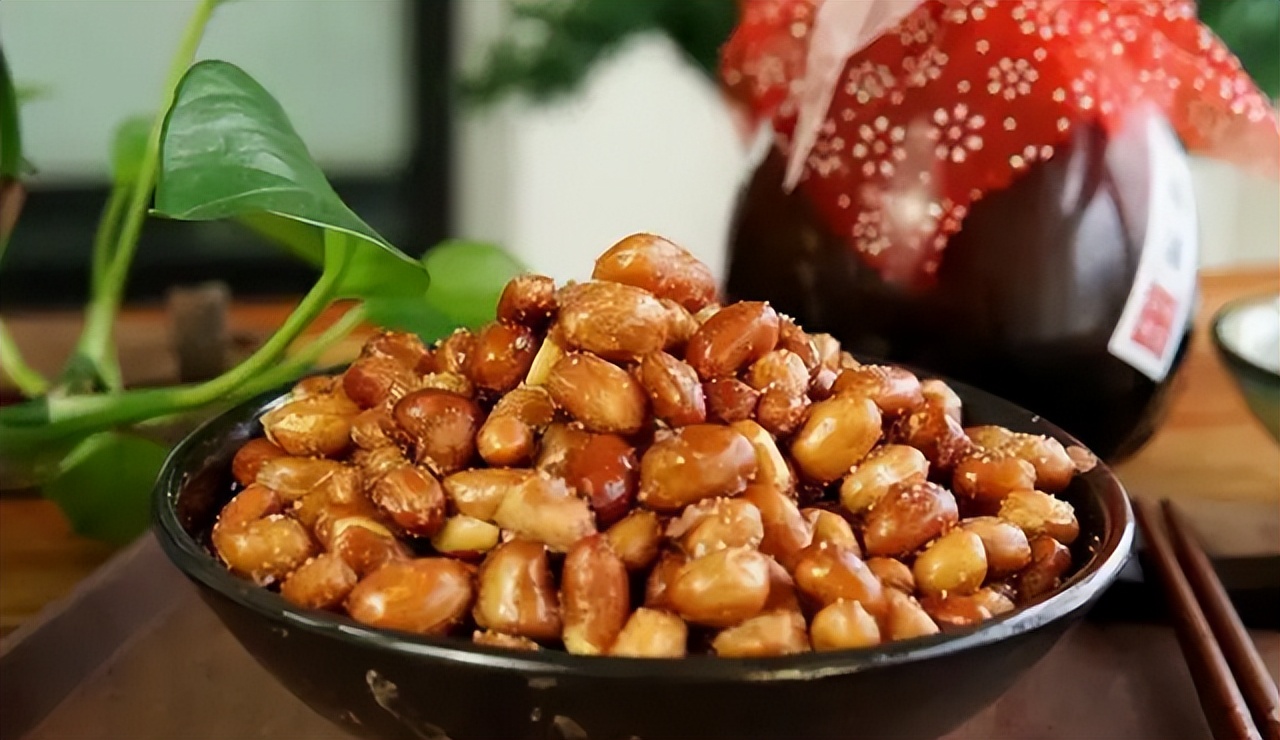 喝酒時能吃花生米嗎？ 這3種食物可以做“下酒菜”嗎？ 建議了解