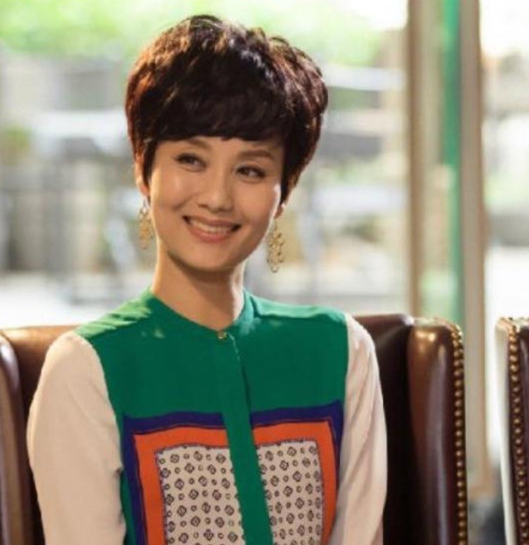 14位贤良的“妈妈专业户”女星，年轻时个顶个是美人坯子