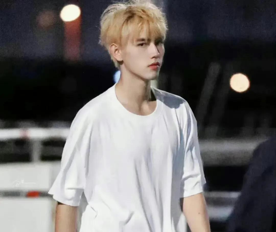 他们原地组成一个团吧