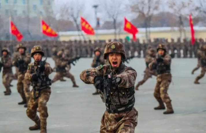 大学生“应征入伍”，当2年义务兵退伍后，可以拿到多少补助？