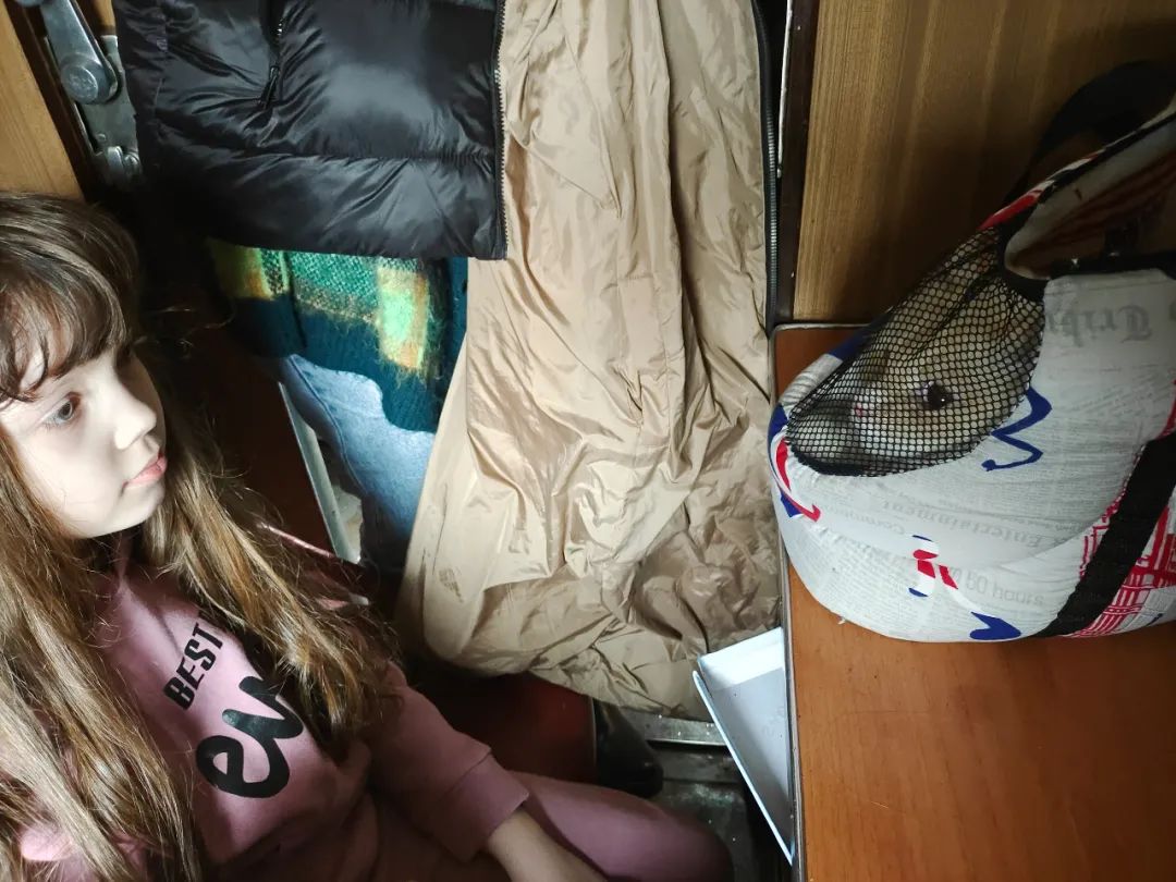 中国留学生，逃离战火中的哈尔科夫