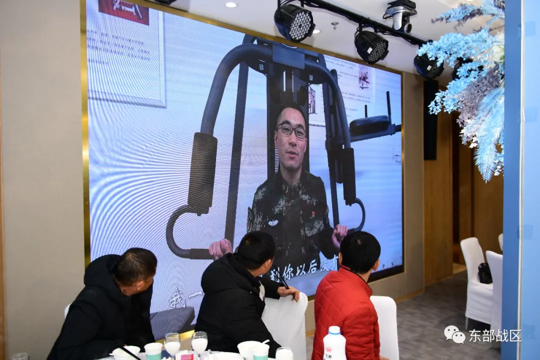 破防了！立功喜报空降婚礼现场