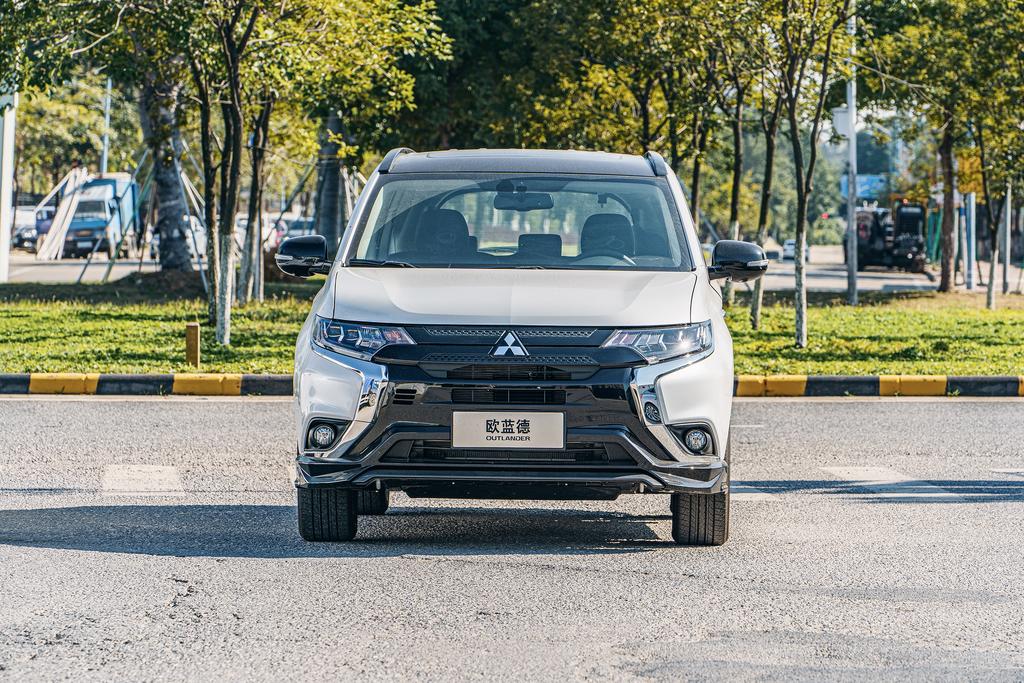 三菱汽车报价及图片(广汽三菱欧蓝德曜动版正式上市) - 赤虎壹号