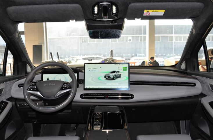 续航里程超1000Km 这款纯电车型完美解决里程焦虑 仅售28.66万起