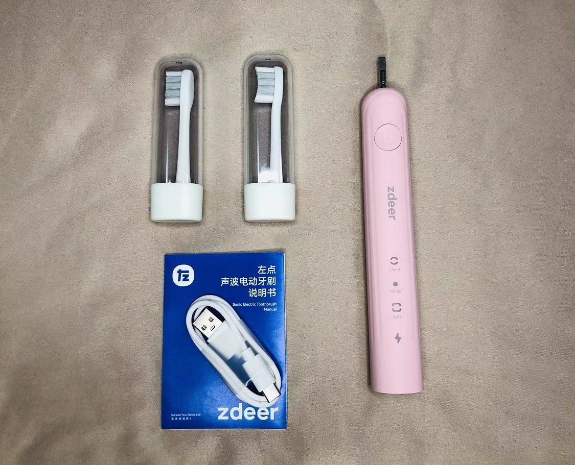 亲民实用性价比高，自信焕白齿间新生，左点声波电动牙刷使用分享