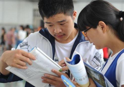 新高考模式推出后，学生能否有缘2个学科是关键，考生要多留意