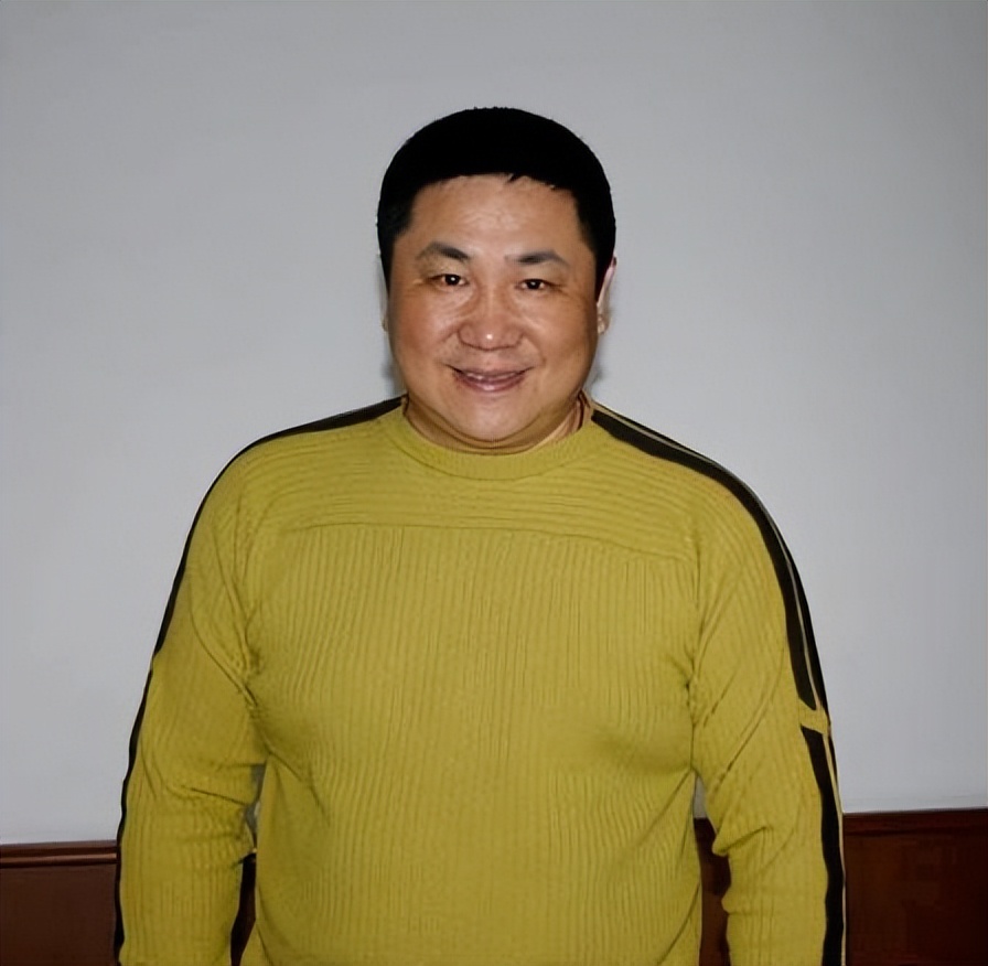 刘流：曾是赵本山“军师”，赵家班落寞后另起山头，如今怎样了？