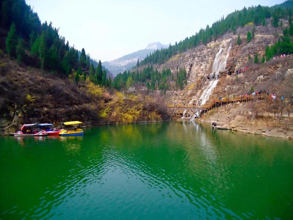 山东又一景区走红，风景不输九寨沟，门票90游客却说值