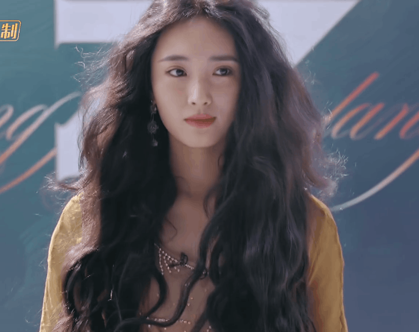女明星的“海藻般长发”长啥样
